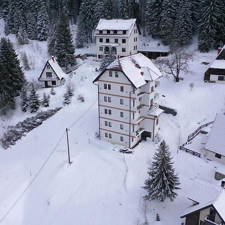 Apartment Petrovic Kopaonik Luaran gambar